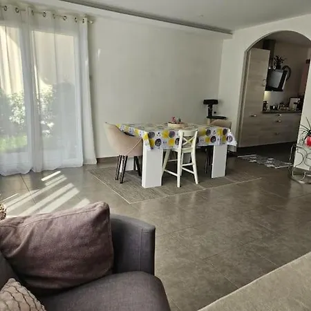 Moderne, à 2 Pas Du Léman Sciez