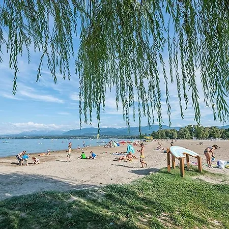 Moderne, A 2 Pas Du Leman Villa *